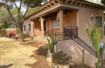 Herverkoop - Vrijstaande villa - San Miguel de Salinas - Urbanizaciones