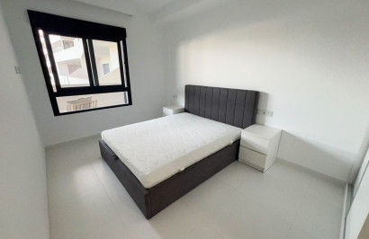 Herverkoop - Appartement / Flat - San Miguel de Salinas - Urbanizaciones