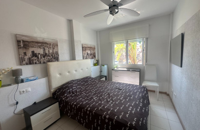 Resale - Apartment / Flat - Torrevieja - Aguas Nuevas