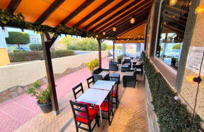 Resale - Commercial Unit - Villamartín