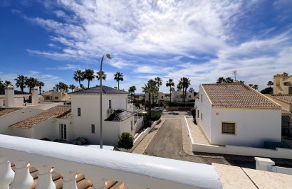 Resale - Detached Villa - Orihuela - Villamartin