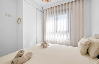 Resale - Apartment / Flat - San Miguel de Salinas - San Miguel