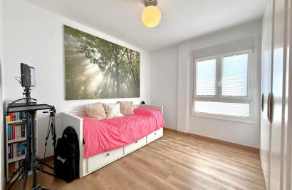 Resale - Apartment / Flat - Orihuela Costa - Villamartín