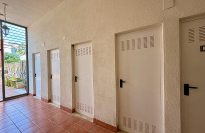 Resale - Apartment / Flat - Orihuela Costa - Villamartín