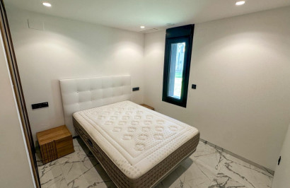 Reventa - Villa independiente - Villamartín