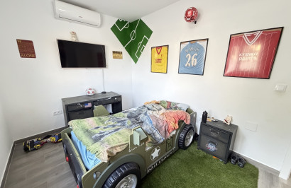 Resale - Detached Villa - Villamartín