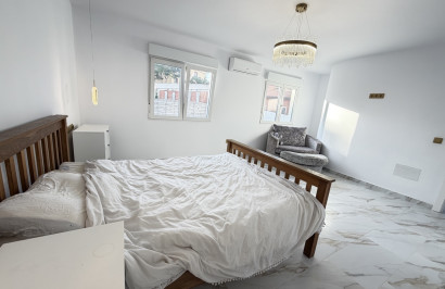 Resale - Detached Villa - Villamartín