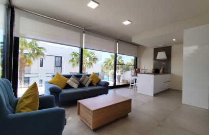 Resale - Apartment / Flat - Mar de Cristal