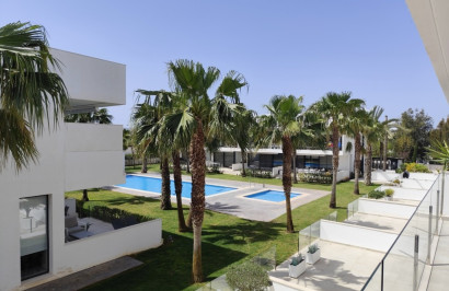 Resale - Apartment / Flat - Mar de Cristal