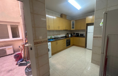 Resale - Apartment / Flat - Jacarilla