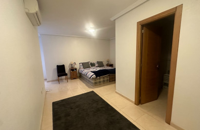 Resale - Apartment / Flat - Jacarilla