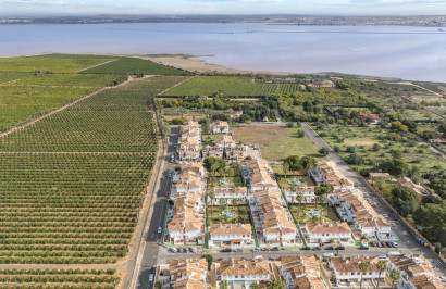 Resale - Apartment / Flat - Torrevieja - Lago Jardin