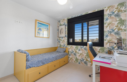 Resale - Apartment / Flat - Torrevieja - Rocio del Mar