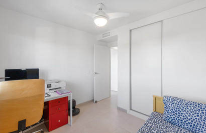 Resale - Apartment / Flat - Torrevieja - Rocio del Mar