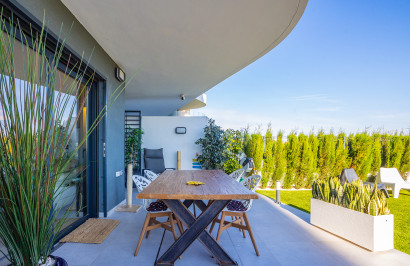 Resale - Apartment / Flat - Torrevieja - Rocio del Mar