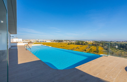 Resale - Apartment / Flat - Torrevieja - Rocio del Mar