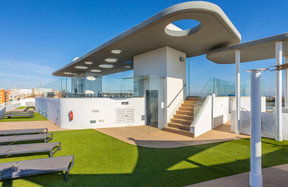 Resale - Apartment / Flat - Torrevieja - Rocio del Mar