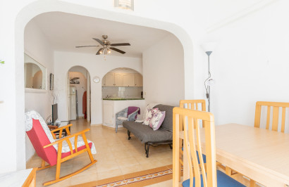 Resale - Apartment / Flat - Torrevieja - Lago Jardin