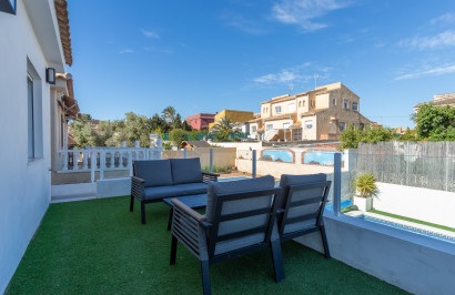 Herverkoop - Vrijstaande villa - Los Balcones