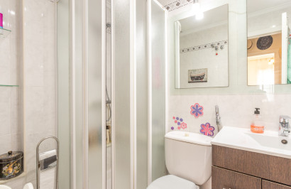 Resale - Apartment / Flat - Torrevieja - Nueva Torrevieja