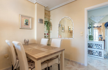 Resale - Apartment / Flat - Torrevieja - Nueva Torrevieja