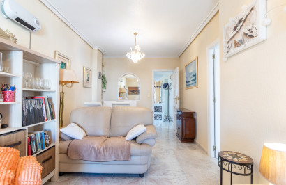 Resale - Apartment / Flat - Torrevieja - Nueva Torrevieja