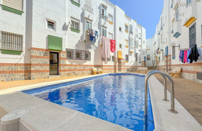 Resale - Apartment / Flat - Torrevieja - Nueva Torrevieja