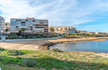 Resale - Apartment / Flat - Torrevieja - Cabo Cervera