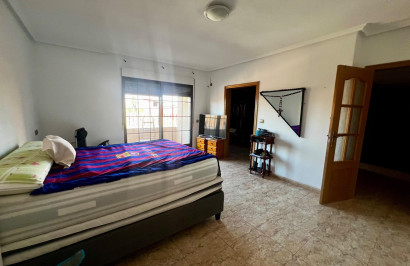 Resale - Apartment / Flat - Rojales