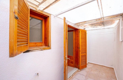 Resale - Apartment / Flat - Torrevieja - El chaparral