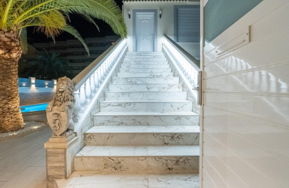 Resale - Town House - Torrevieja - Punta prima