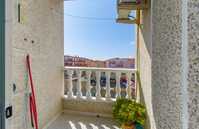 Resale - Apartment / Flat - Torrevieja - Estacion de autobuses
