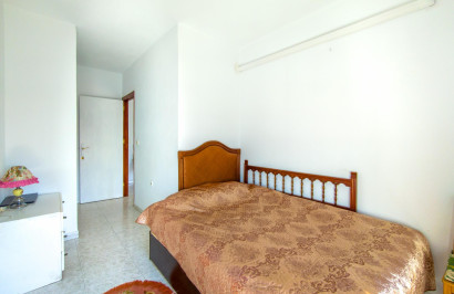 Resale - Apartment / Flat - Torrevieja - Estacion de autobuses