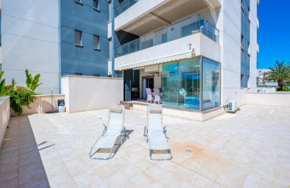 Resale - Apartment / Flat - Orihuela Costa - Los Dolses