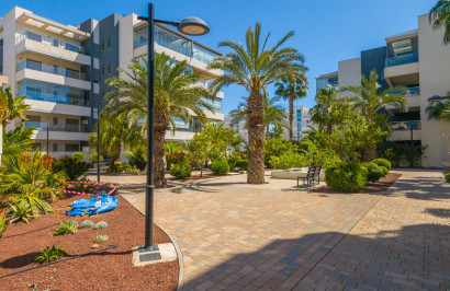 Resale - Apartment / Flat - Orihuela Costa - Los Dolses