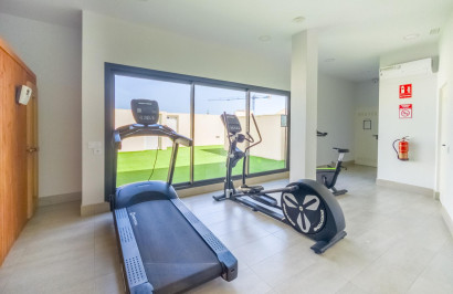 Resale - Apartment / Flat - Torrevieja - Estacion de autobuses