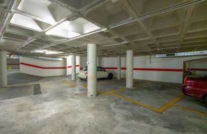 Resale - Apartment / Flat - Torrevieja - Estacion de autobuses