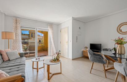 Resale - Apartment / Flat - Daya Nueva - Costa Blanca South