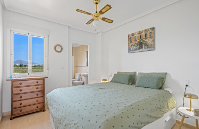 Resale - Apartment / Flat - Daya Nueva - Costa Blanca South