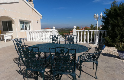 Reventa - Villa independiente - Algorfa