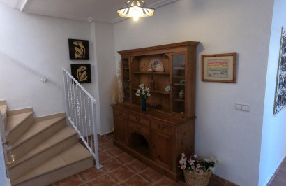 Reventa - Villa independiente - Algorfa