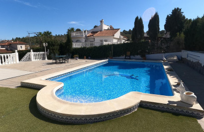 Reventa - Villa independiente - Algorfa