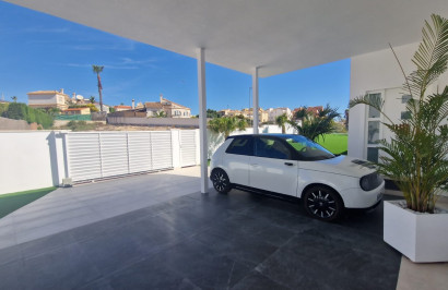 Herverkoop - Vrijstaande villa - La Marina
