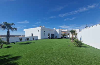 Herverkoop - Vrijstaande villa - La Marina