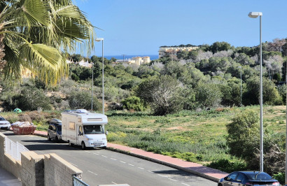 Resale - Apartment / Flat - Villamartín - Costa Blanca