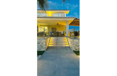 Resale - Detached Villa - Alfas del Pí - pueblo