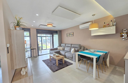 Resale - Apartment / Flat - Orihuela Costa - Punta Prima *