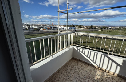 Reventa - Apartamento / Piso - Punta Prima