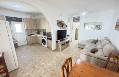 Resale - Apartment / Flat - Villamartín