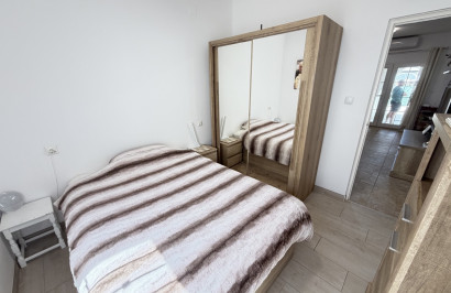 Resale - Apartment / Flat - Villamartín